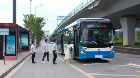 獲8張牌照！中車“智駕”，引領自動駕駛“新浪潮”(圖1)